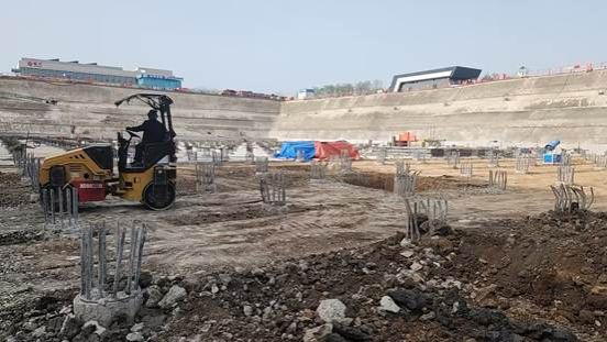 农场的卡车 AI 生成的内容可能不正确。