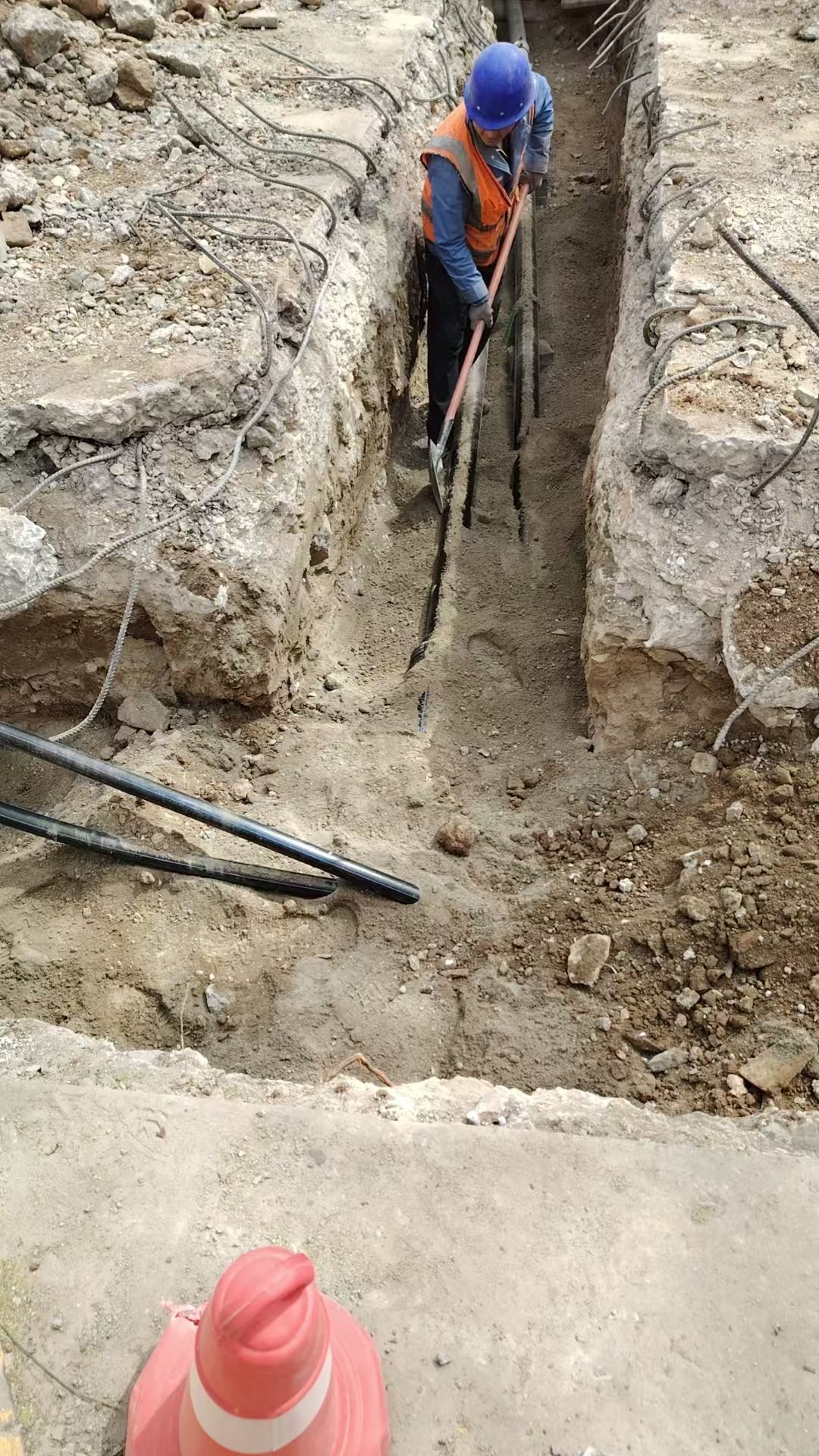 2167d0567d7ed72f7b0deb743c176ee